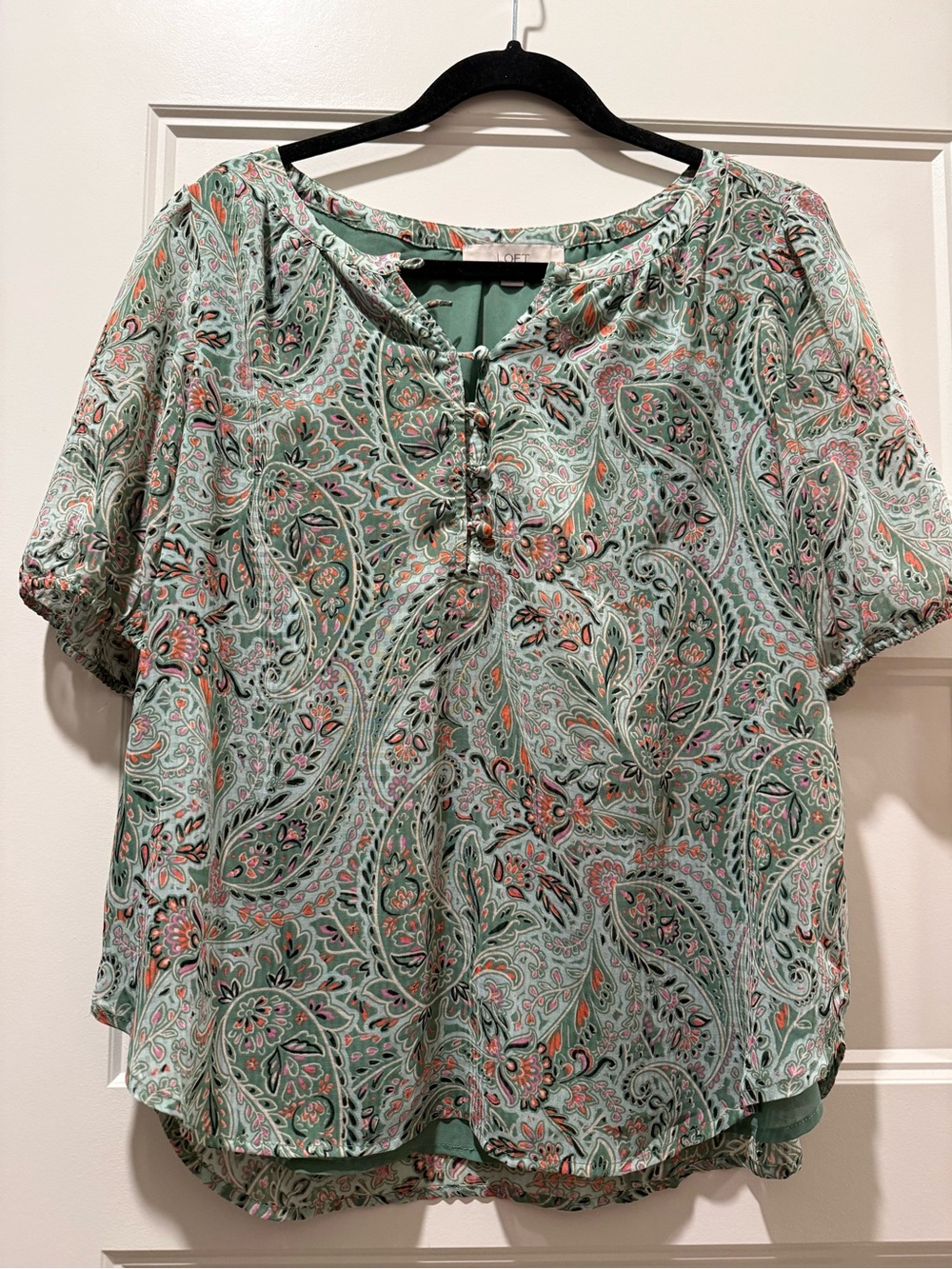 LOFT Mint Green Paisley Short Sleeve Blouse